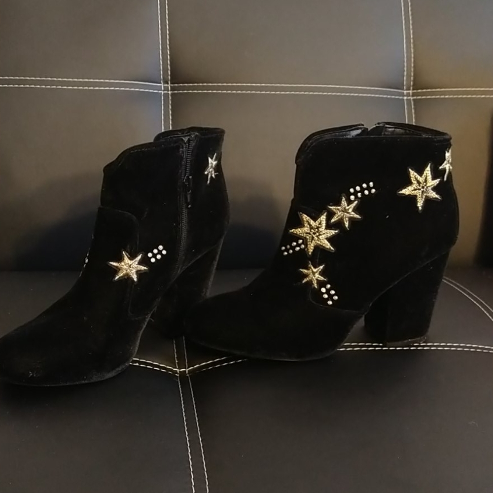 Booties - Picture 3 of 3